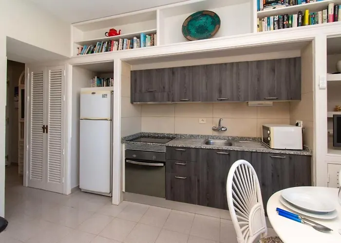 Olivos 13 - One Bed * 아데제